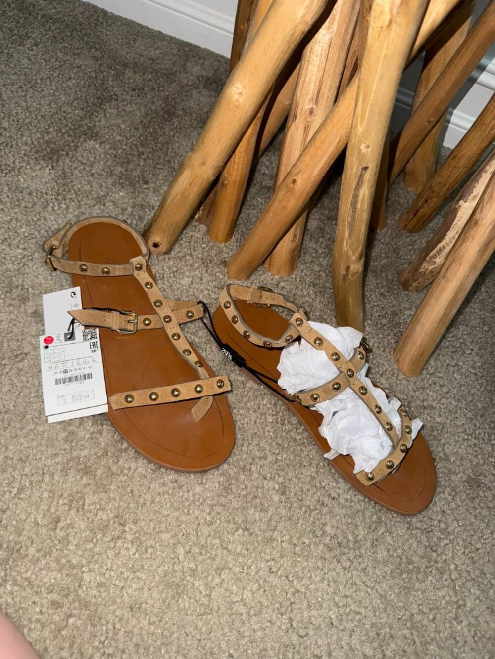 ZARA Studded Gladiator Flat Sandals EU 37/US 6.5 NWT Beige Suede